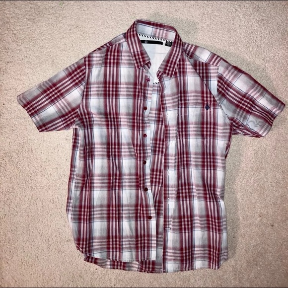 Volcom button down shirt - Picture 1 of 2
